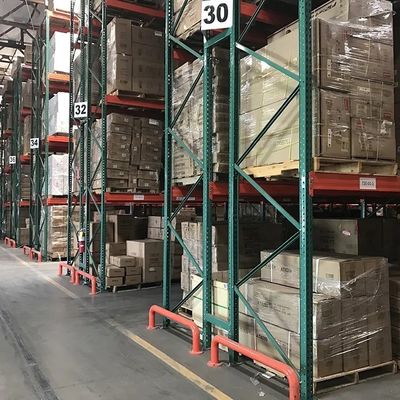 Custom Heavy Duty Warehouse Storage Racks Ruang Dingin American Teardrop Standar Palet Rack