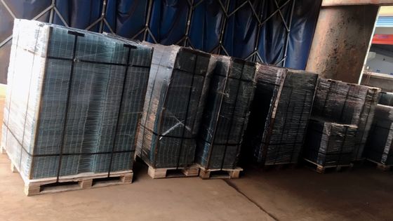Palet Saluran Terbakar Rak Kawat Deck Powder Coating 50x50mm