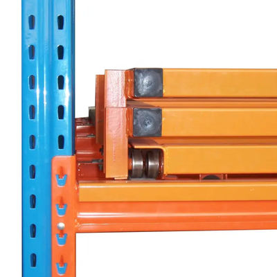 Sistem Pengemasan Gudang Logam Push Back Racking Heavy Duty Palet Rack yang dapat ditumpuk